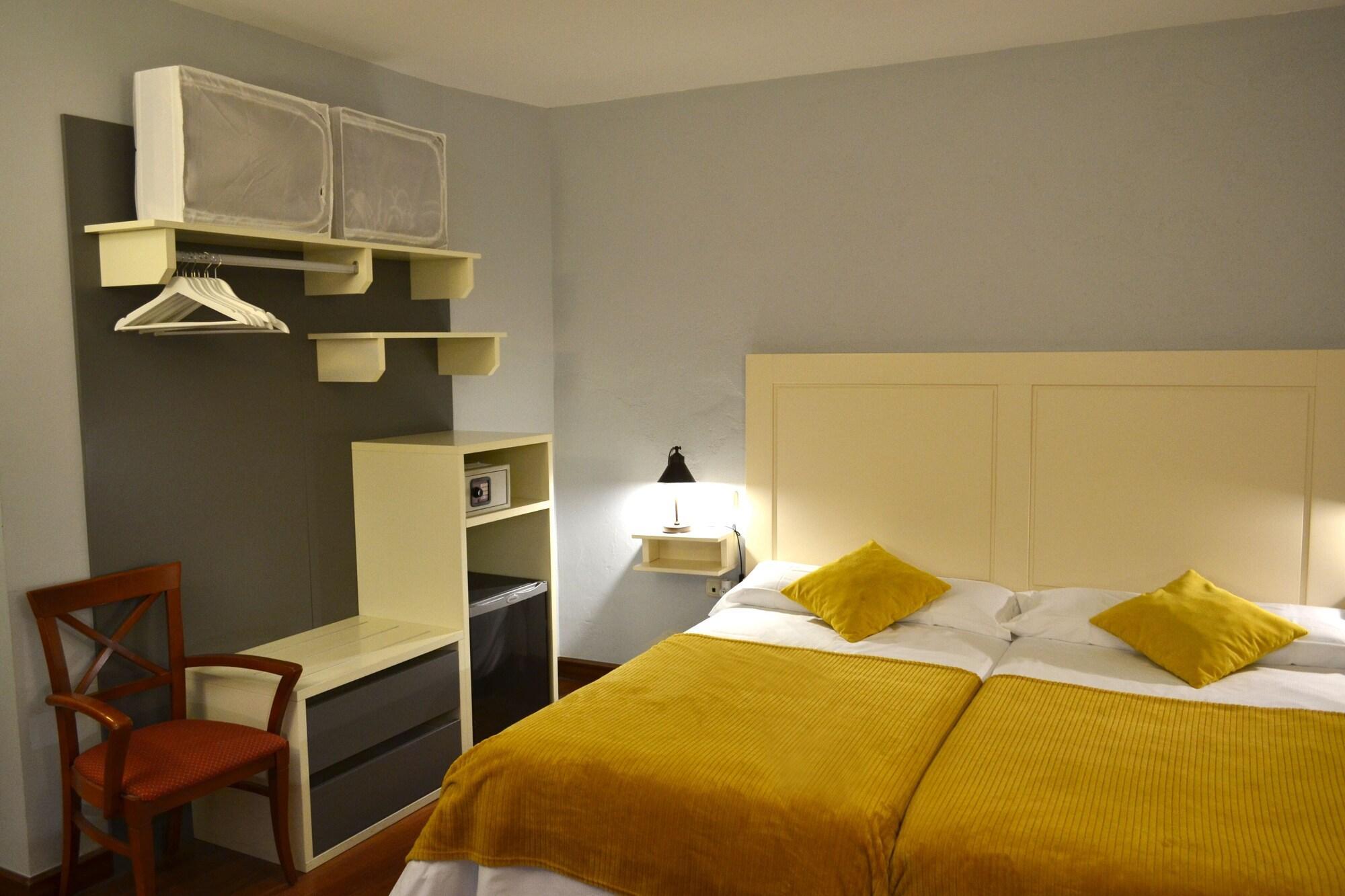 Hotel Alda Via León Buitenkant foto